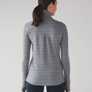 Lululemon Half Zip – Women’s Size 6